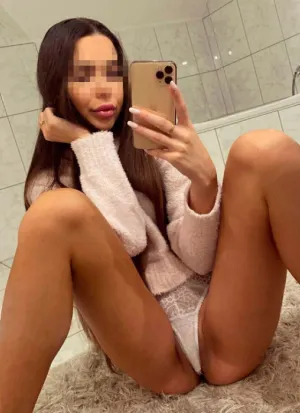 проститутка Илона, 22, Армавир